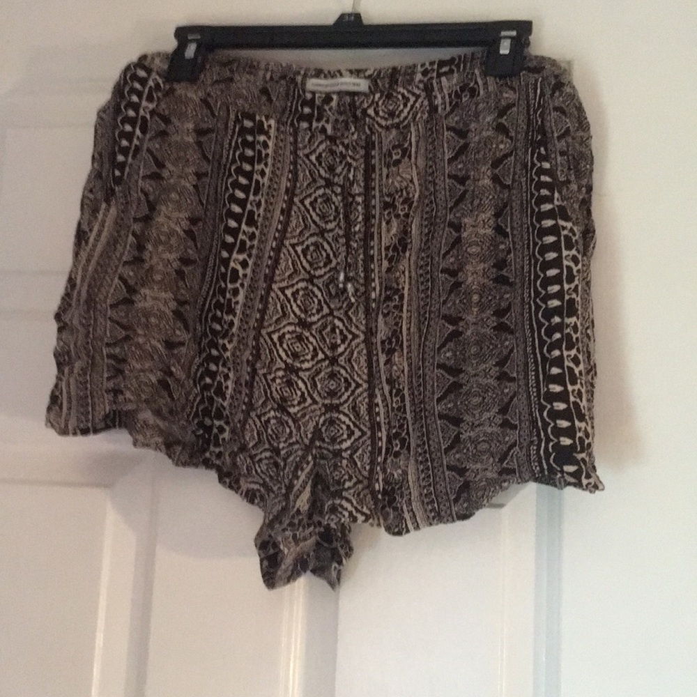 American eagle printed flowy shorts